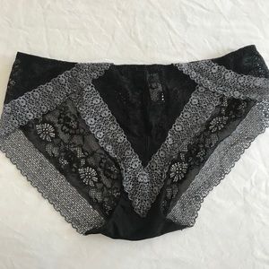 Black & grey lace set